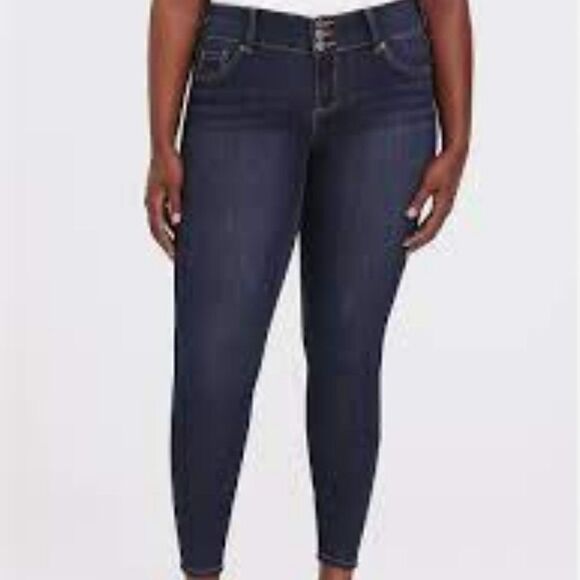 torrid Denim - TORRID JEGGING JEANS MEDIUM/DARK WASH SKINNY HIGH RISE NO DISTRESSING SIZE 24R